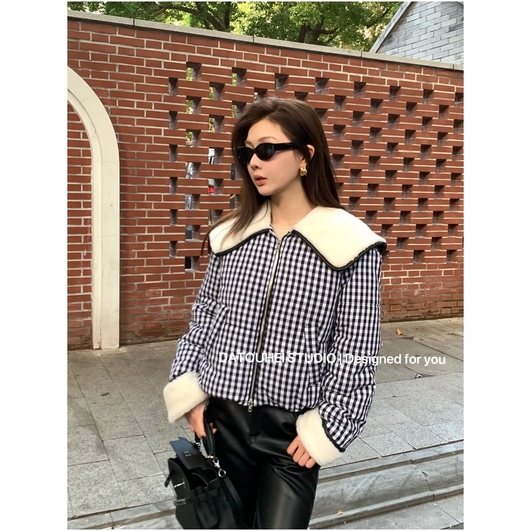 大头黑STUDIO【英伦情诗】2024女冬立领带毛毛大衣外套D224H18488