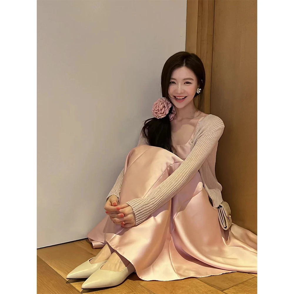 【大头黑STUDIO】2024女春显瘦气质高腰时尚收腰连衣裙D224Z00806