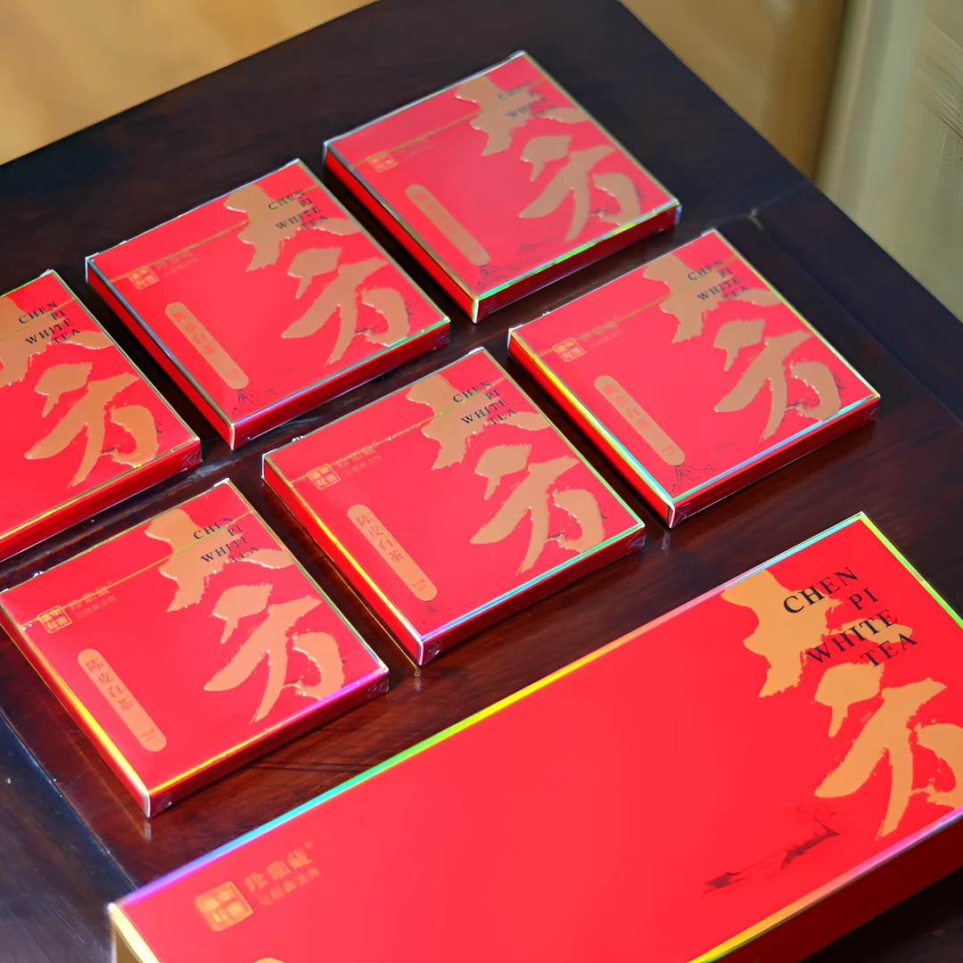 贡眉白茶2014年老白茶枣香味礼盒装180g紧压福鼎白茶茶叶送礼礼盒