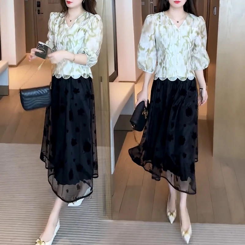 夏季洋气雪纺衫女2025夏装新款时尚气质印花小衫宽松显瘦中袖上衣