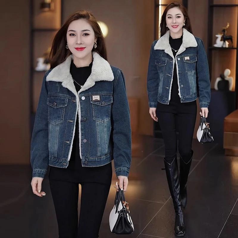 加绒加厚牛仔外套女秋冬季2024新款小个子时尚百搭洋气减龄夹克衫