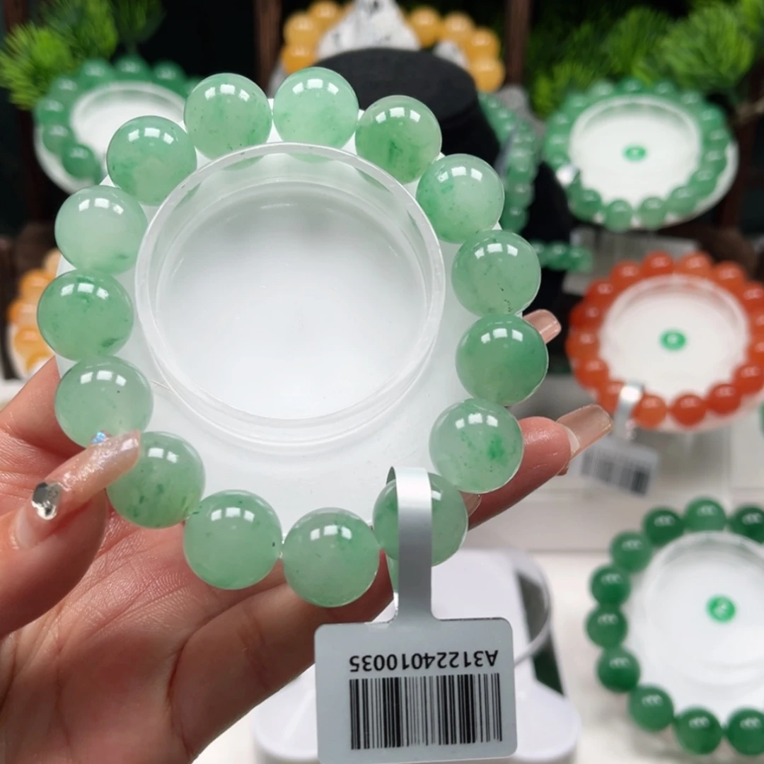 【闪购商品】石英质玉手链未镶嵌?**麒小玥15