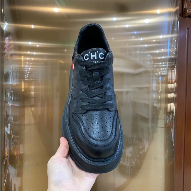 7308-1单鞋，男款时尚休闲鞋 头层牛皮 底垫真皮