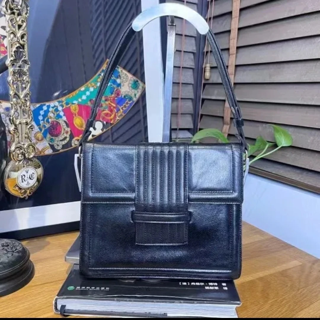 95新  YSL圣罗兰中古黑色稀稀皮单肩包