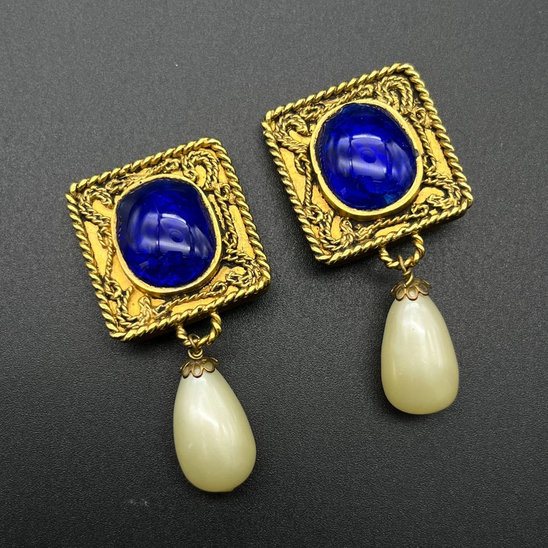 95新  PP中古vintage Chanel香奈儿浇注琉璃珠珠耳夹