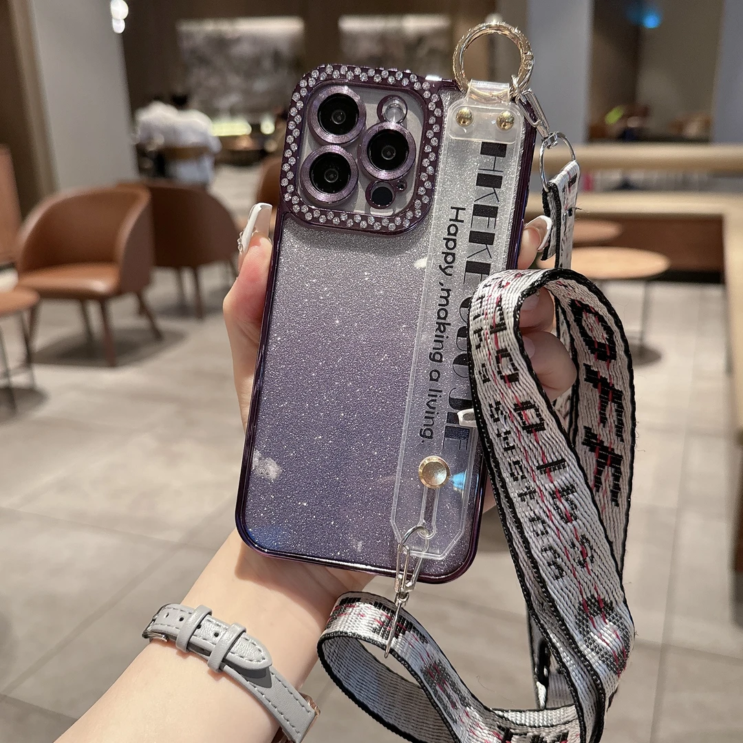 自带镜头膜适用苹果16promax手机壳iPhone14腕带13水钻闪粉11斜挎