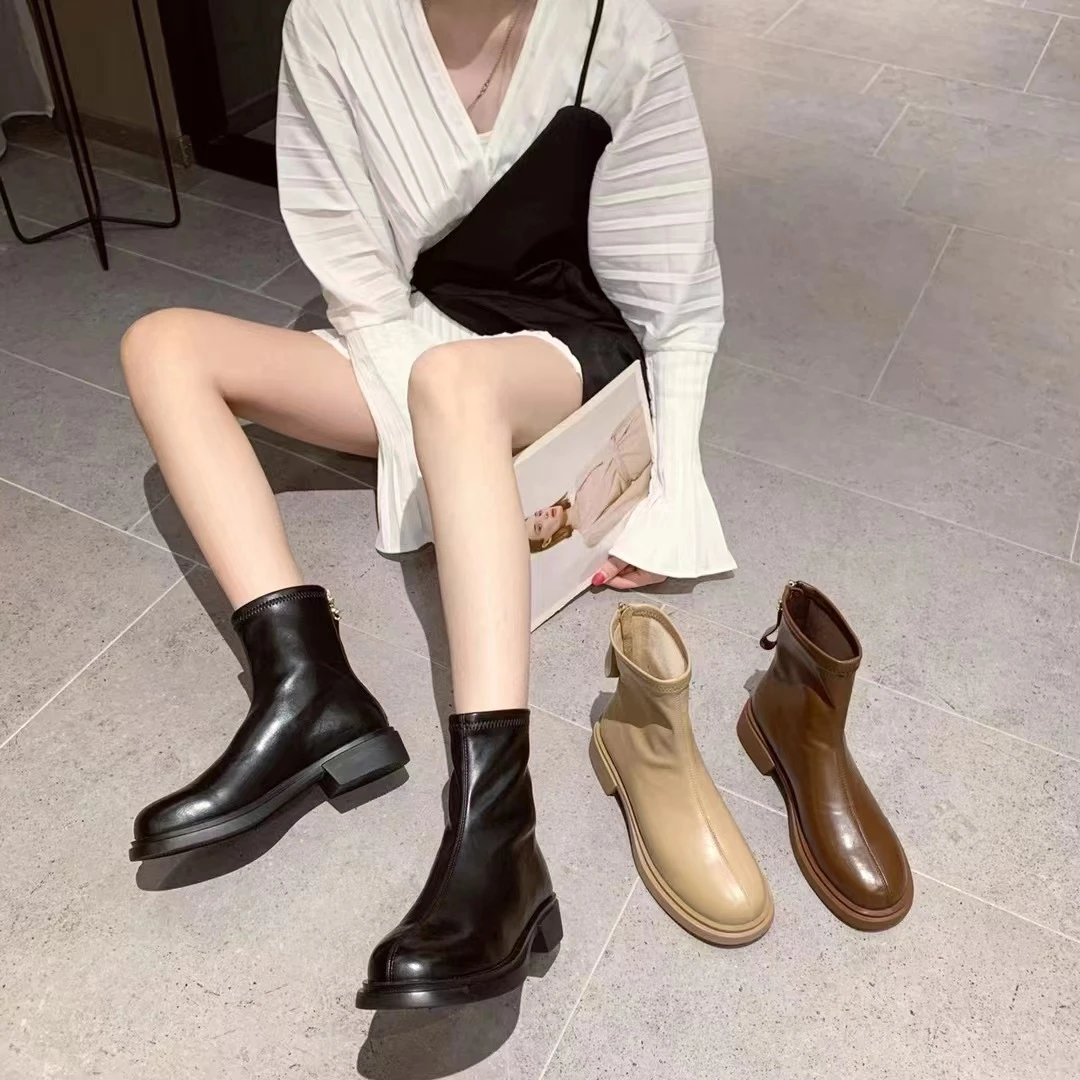 妍妍家 6665-2 新款法式百搭休闲平底瘦瘦短靴马丁靴
