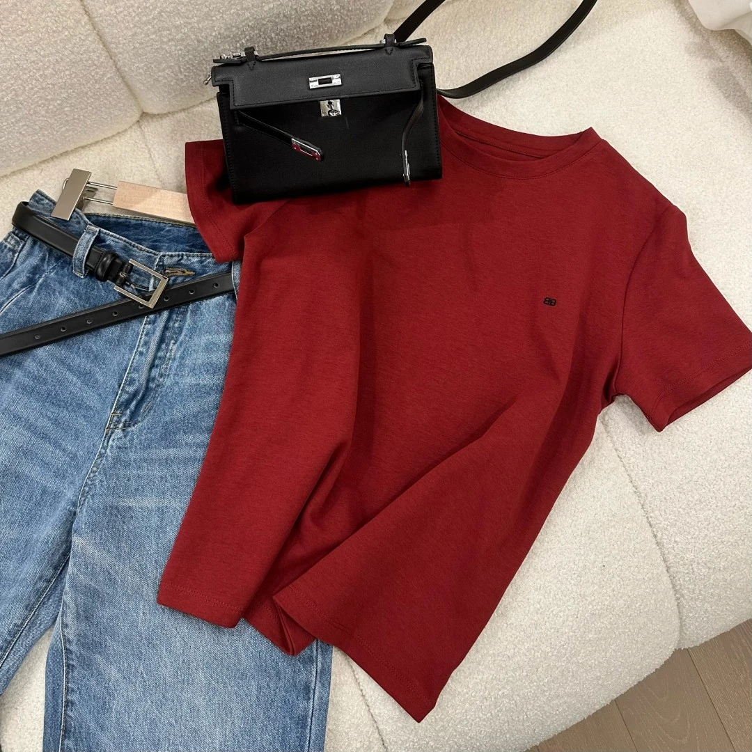 LY/月月不吃鱼 2023纯色圆领百搭休闲小版时髦打底T恤 2212Y2495