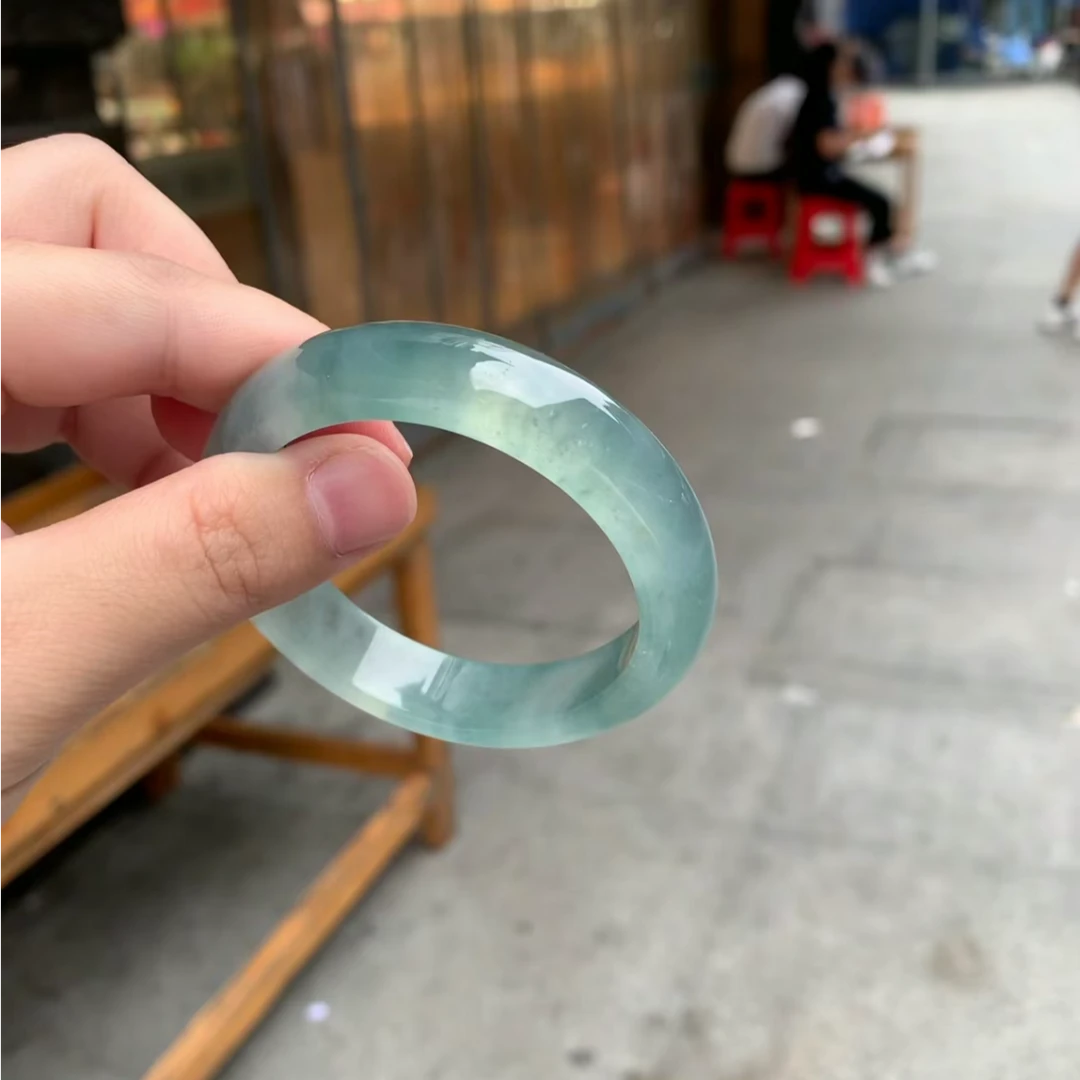 【玉佳人】 时尚经典冰透好料手镯美人镯多样性发其一D