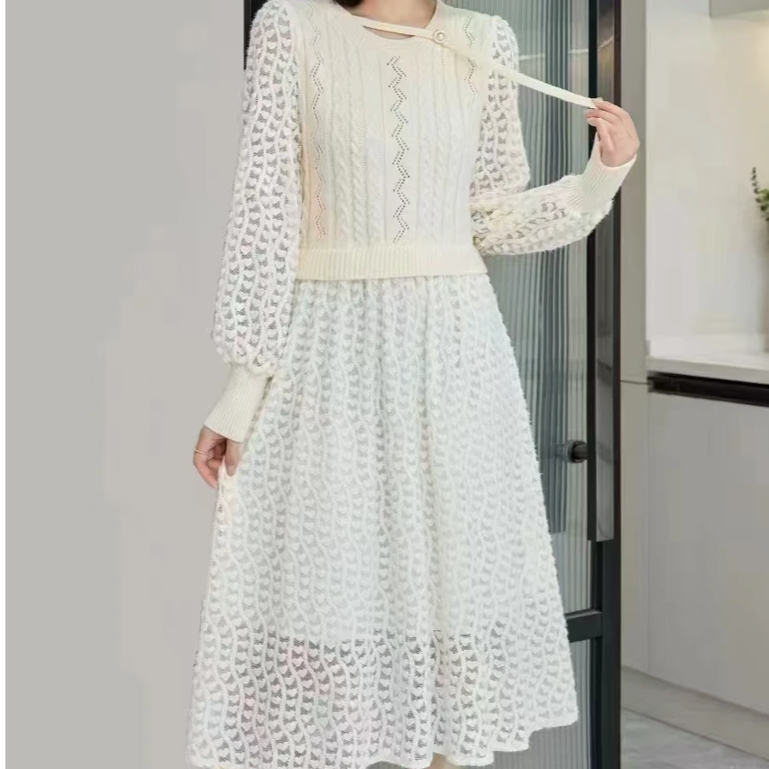 新款秋冬季高级感气质修身蕾丝拼接假两件套针织裙显瘦百搭毛衣裙