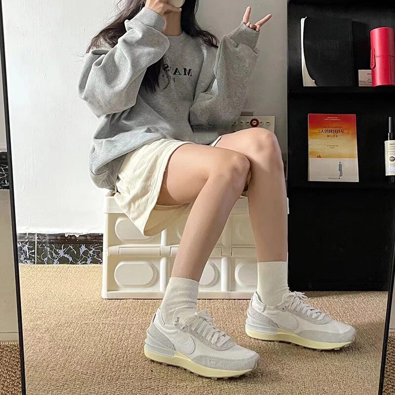 Nike耐克女子华夫鞋 WAFFLE ONE VNTG 轻便透气运动鞋 DX2929-100