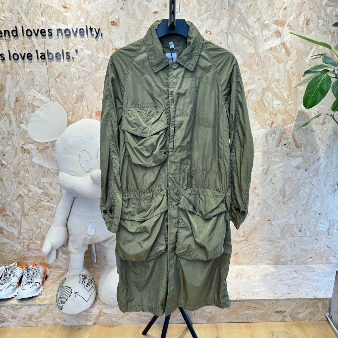 全新未使用 BURBERRY/博柏利 军绿色多口袋风衣 46码 ys000128