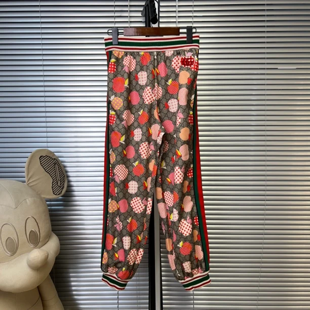 99新 GUCCI/古驰 双g老花苹果爱心图案长裤 xs码 cl00699