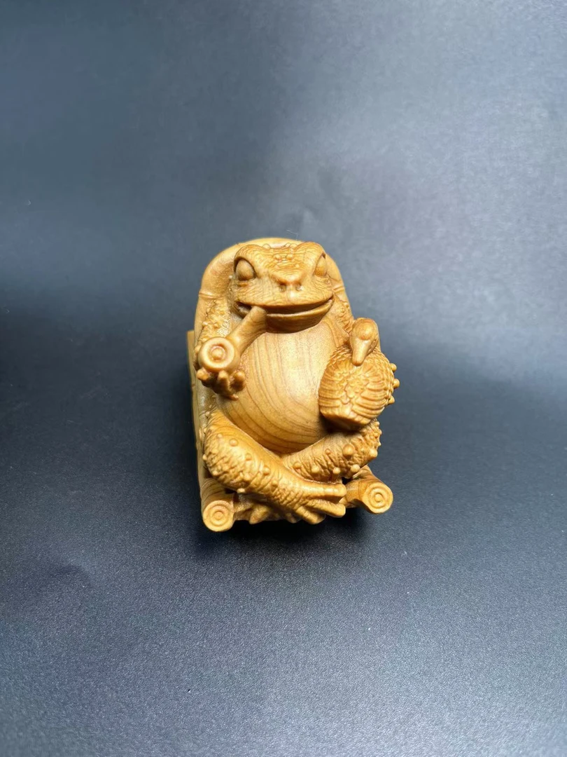 崖柏木癞蛤蟆想吃天鹅肉雕刻工艺品6厘米