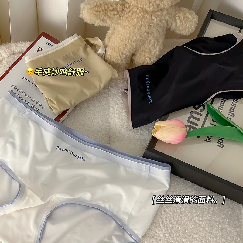 丝丝滑滑的面料真的太舒服啦~简约字母撞色腰头棉质裆女生三角裤