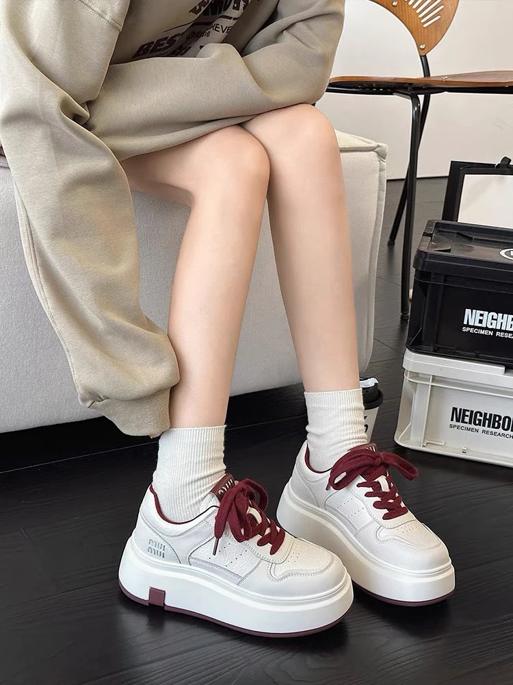 增高厚底小白鞋女款2025新款爆款秋冬款女鞋百搭轻便运动休闲板鞋