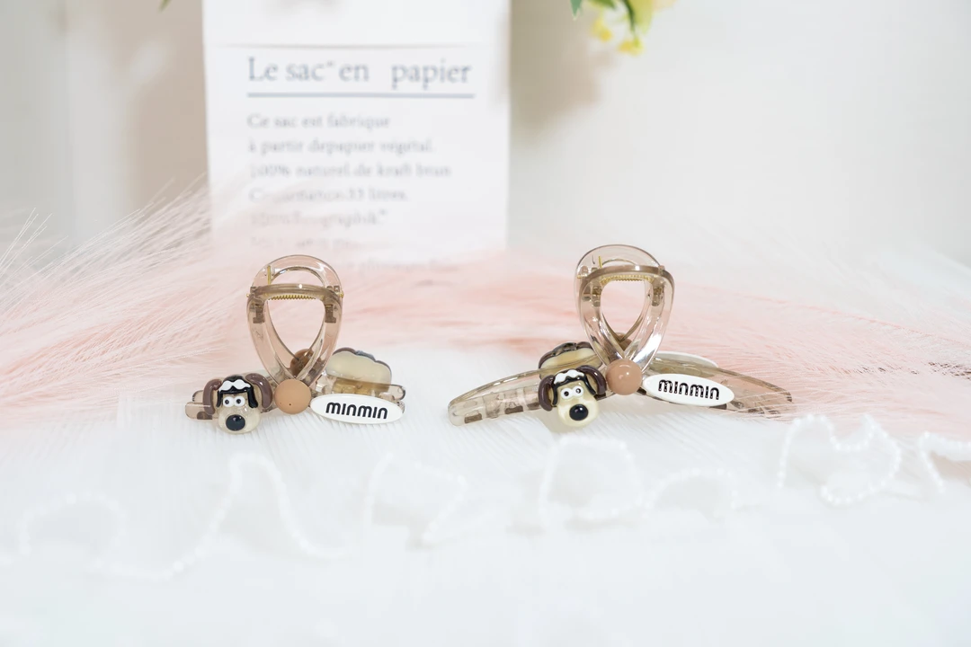 可爱小狗发夹女新款2024大号卡通后脑勺盘发抓夹气质发卡发饰潮