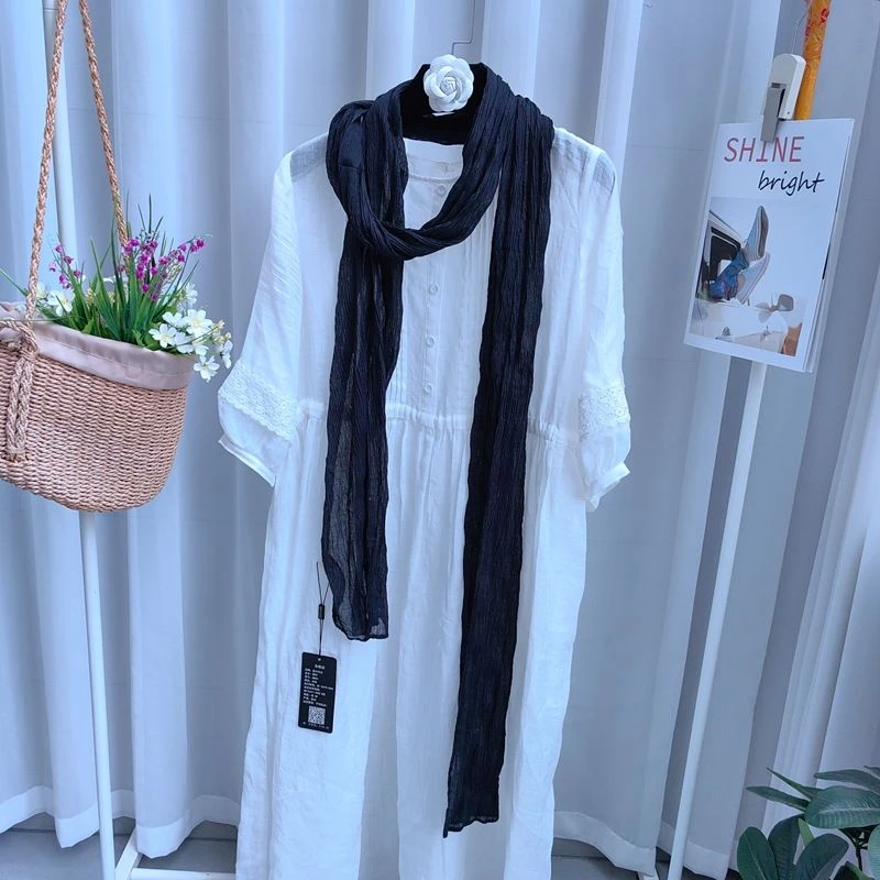 夏季薄款黑色棉麻围巾细窄长条加长版2.6米肌理褶皱复古文艺丝巾