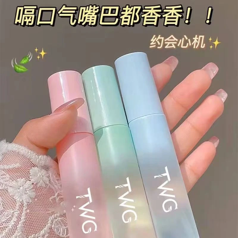 口气清新剂情侣接吻神器男女学生持久型果味留香便携式可食用口喷