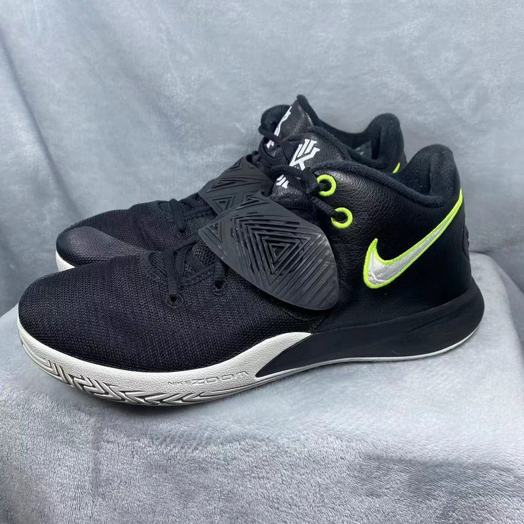 44.5码 NK 欧文 flytrap 篮球鞋 9新 公价699