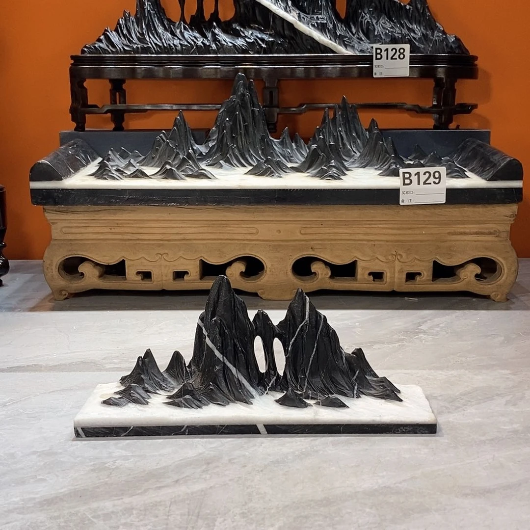 摆件用****9灵璧石雕刻工艺精湛