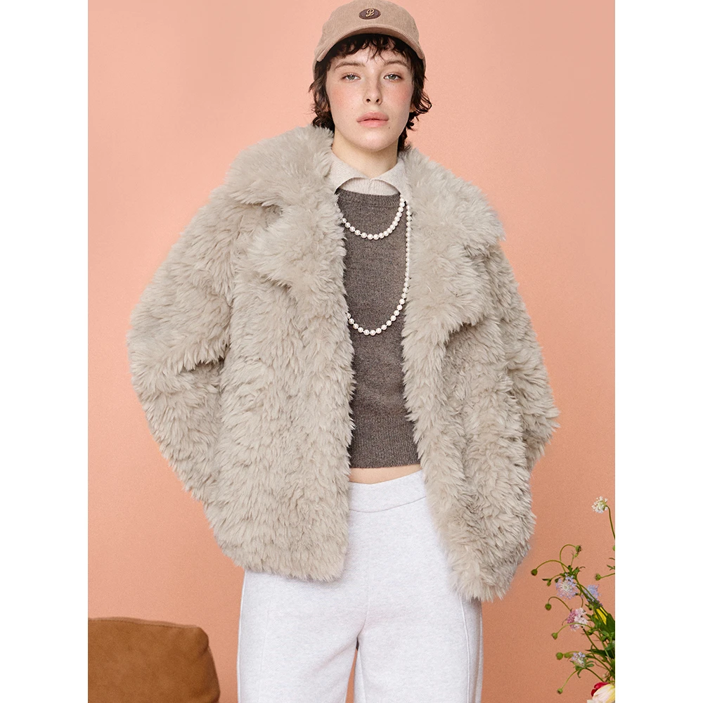 PINPINPLUS丨「暄软小羊」秋冬半卷毛环保皮毛绒大衣外套 8D80121GP