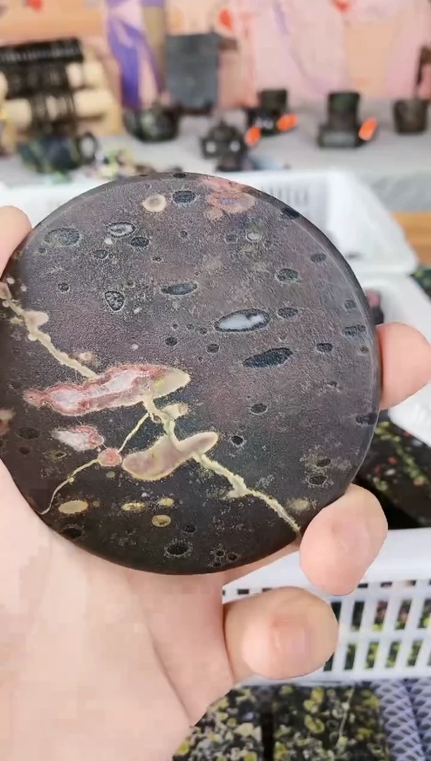 【闪购商品】安山岩玉Y康能美玉拍一发一