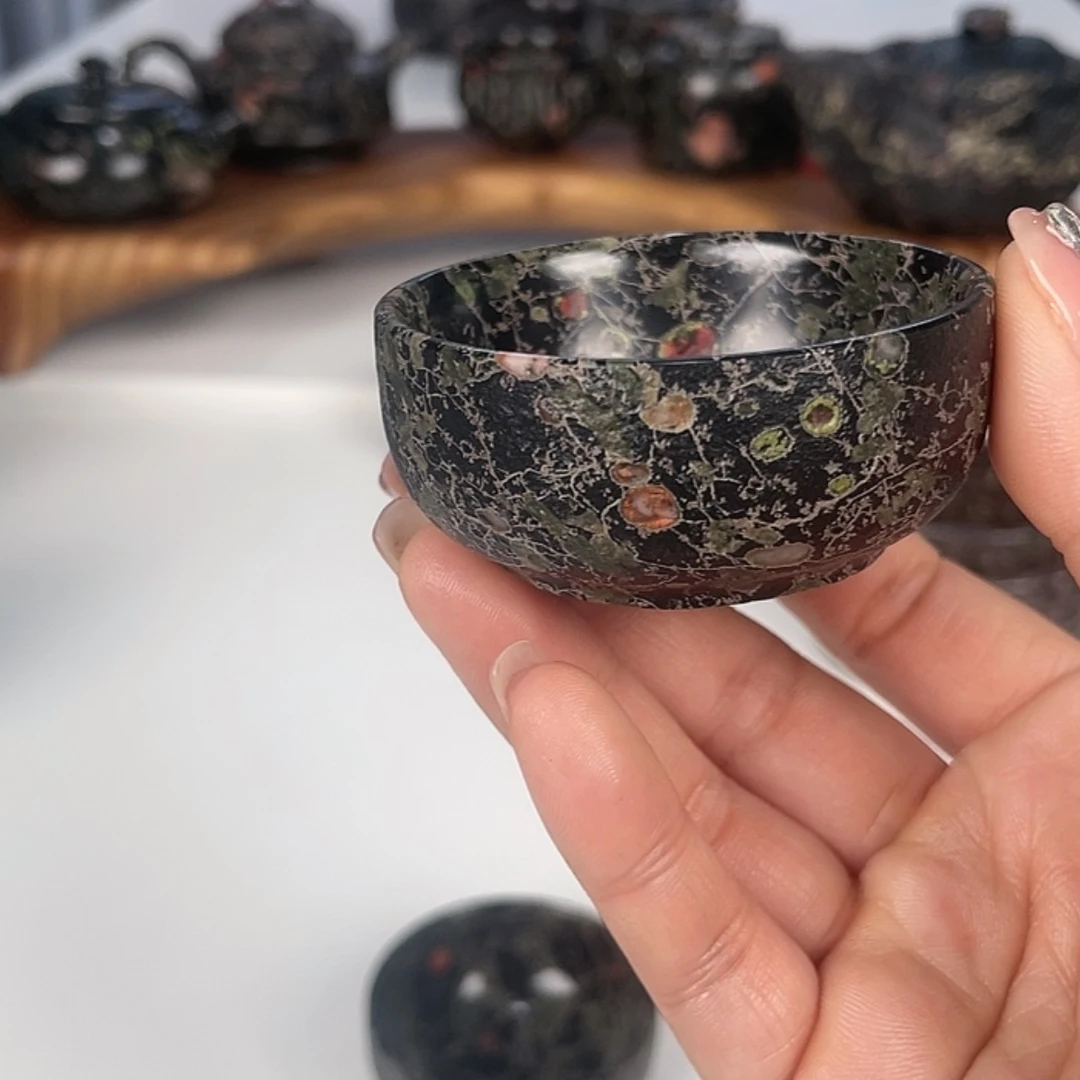 【闪购商品】瓷安山玉狂*