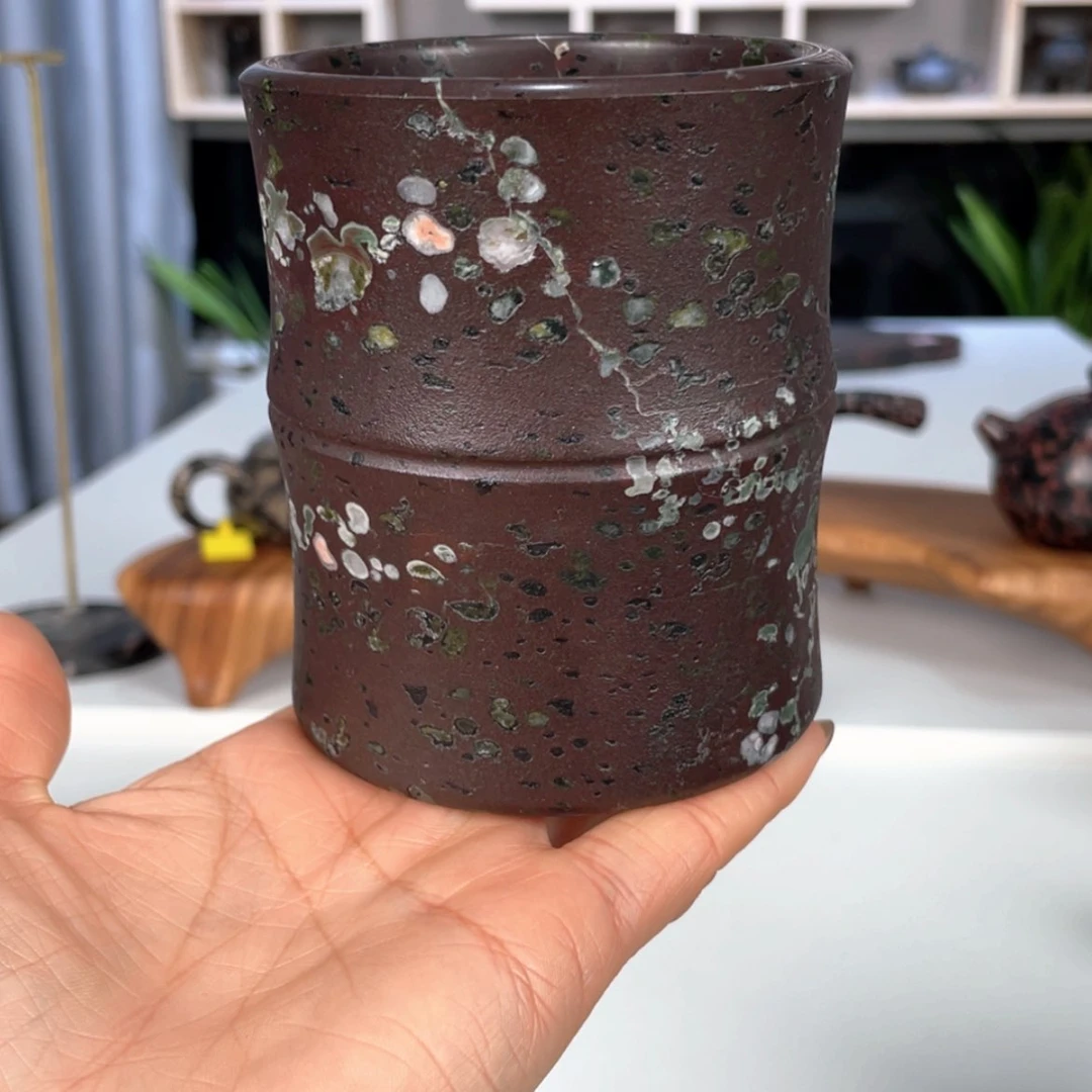 【闪购商品】瓷安山玉笔筒