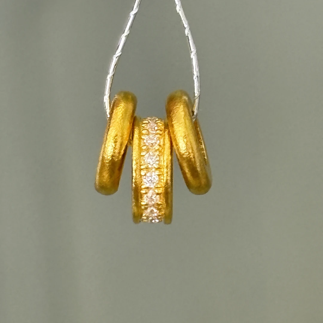 点钻三环跑环滴溜足金999 两个镶嵌时尚百搭黄金吊坠