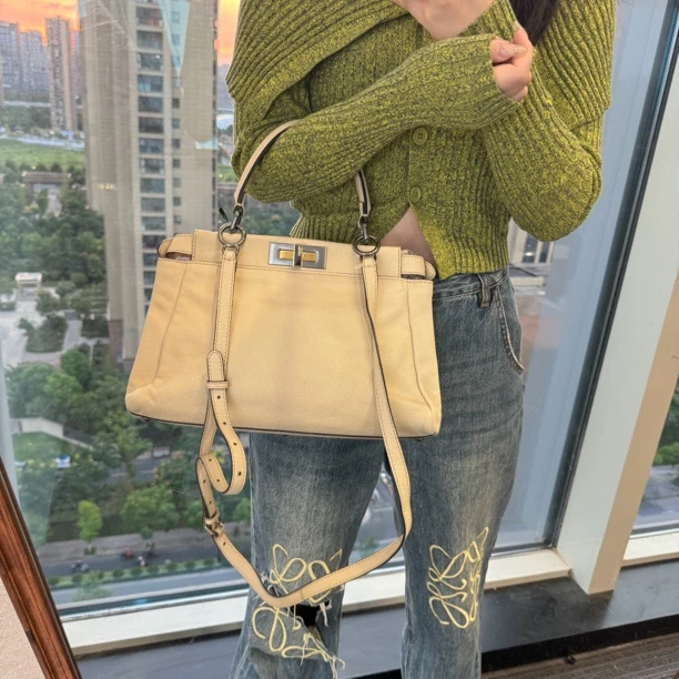 95新 FENDI/芬迪 芬迪peekaboo高工价稀有皮内里