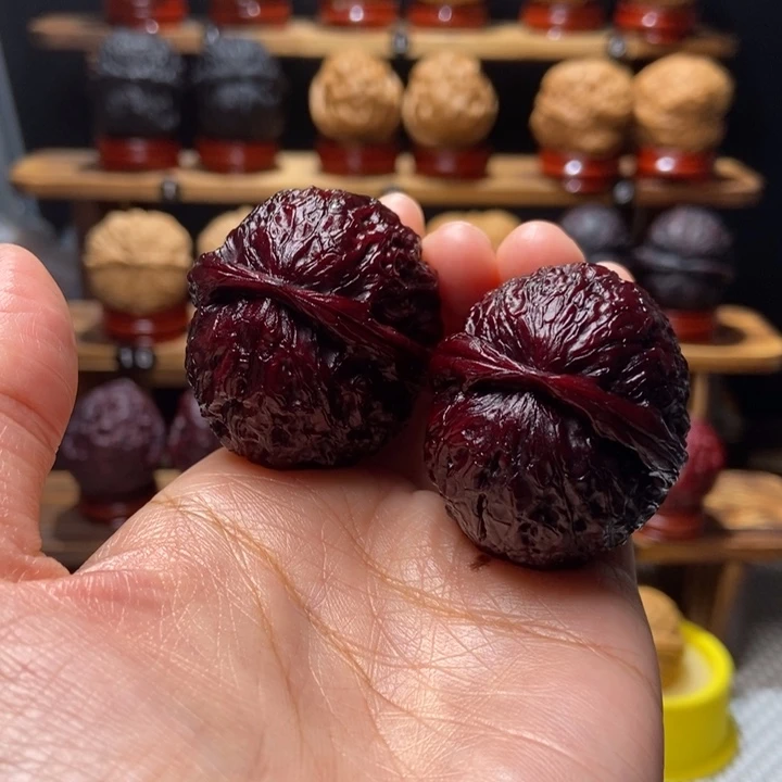 文玩核桃把件重彩29