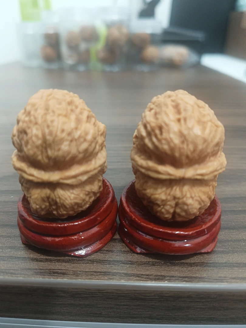 云南野生铁核桃元宝蟾