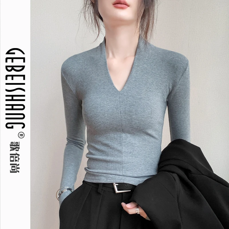 歌倍尚百搭长袖T恤女2024秋冬季洋气新款深V领纯色时尚打底上衣
