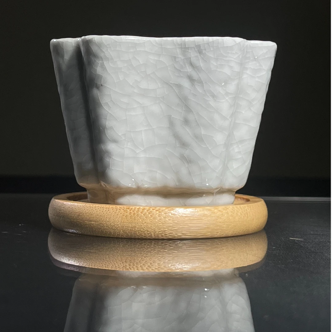 青瓷天青陶瓷仿古四方杯乳白釉茶盏开片孤品手工家用八方聚财茶杯