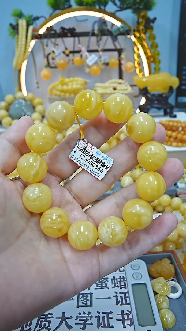 【闪购商品】蜜蜡手串未镶嵌17+******