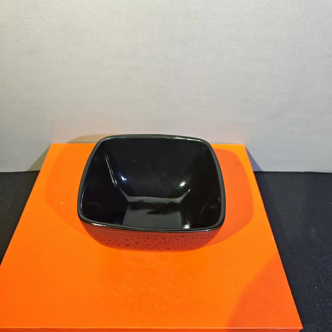 【微瑕】 宽15高8.5  厘米，外贸尾单家用日常方形面饭碗捡漏，a117