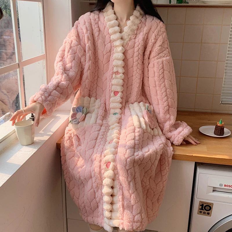 珊瑚绒睡袍女冬天长袖睡衣春秋季女士孕妇加厚法兰绒家居服可外穿