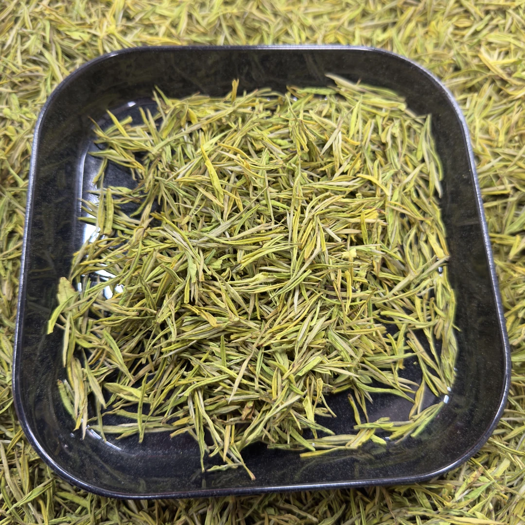 新茶季前清仓浮力  奶白茶  奶香味好 芽型整齐