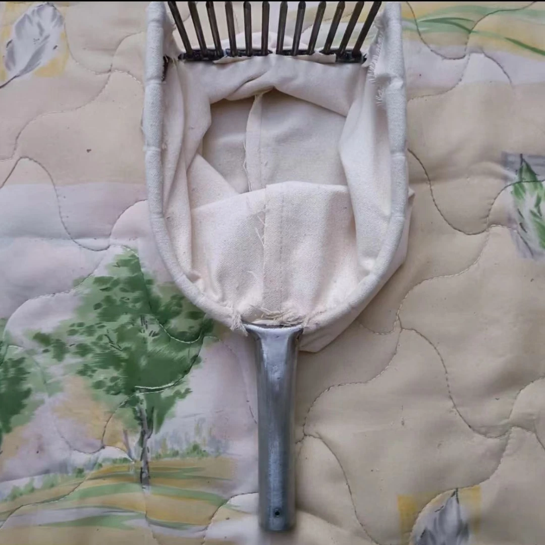 摘酸枣工具摘柏籽神器摘酸枣神器摘山枣采摘酸枣