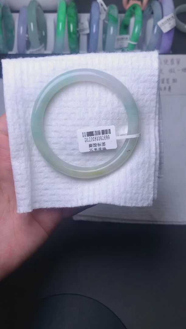 【闪购商品】翡翠手镯未镶嵌55