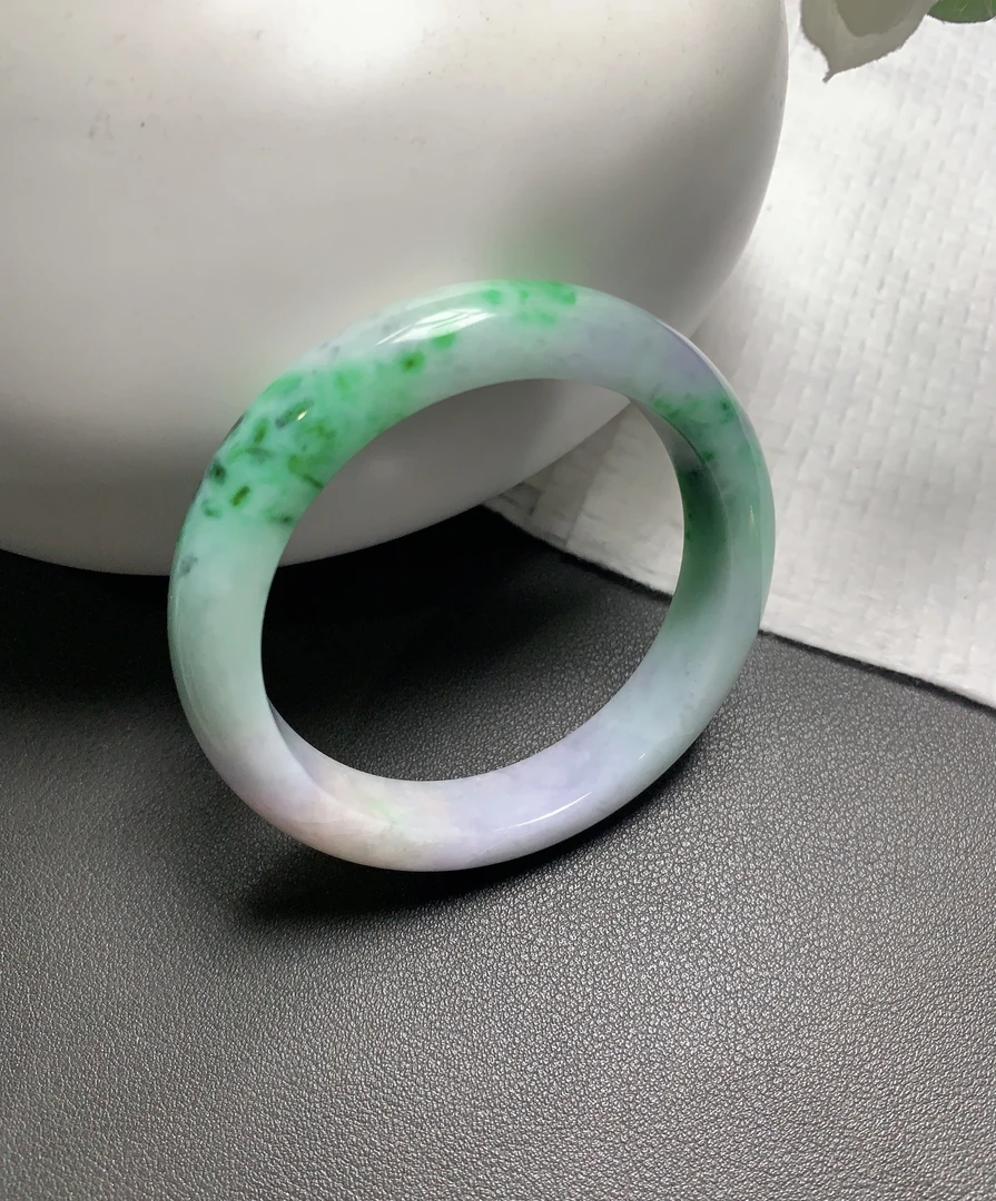 天然缅甸翡翠A货手镯春彩辣阳绿正圈55.7糯化特色紫罗兰老坑老料
