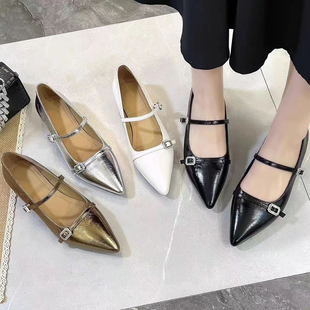 CL8806  黑色  新款百搭法式平底透气软底浅口平底单鞋