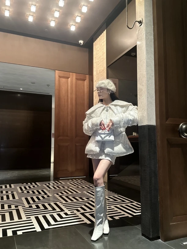 24AW//DW 高定重工水晶片大翻领收腰冬款外套