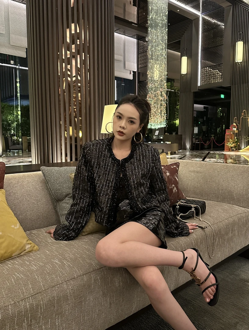 24AW//DW 高定重工黑色亮片钉珠外套