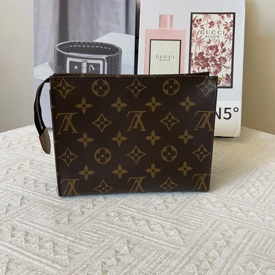 99新 LouisVuitton/路易威登 洗漱包19 经典老花