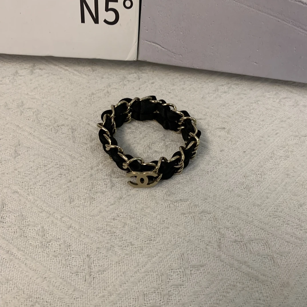 99新 Chanel/香奈儿 黑色皮穿链手镯