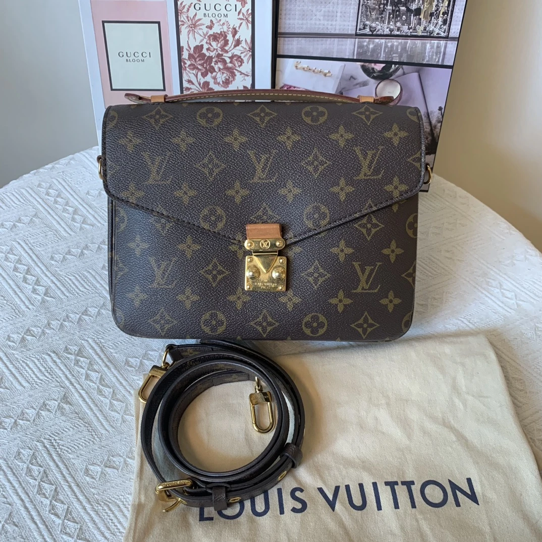 95新 LouisVuitton/路易威登 老花邮差包 芯片款
