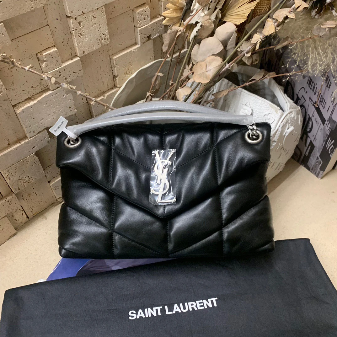 全新未使用 YSL/圣罗兰 loulou云朵包黑银 小号 29cm