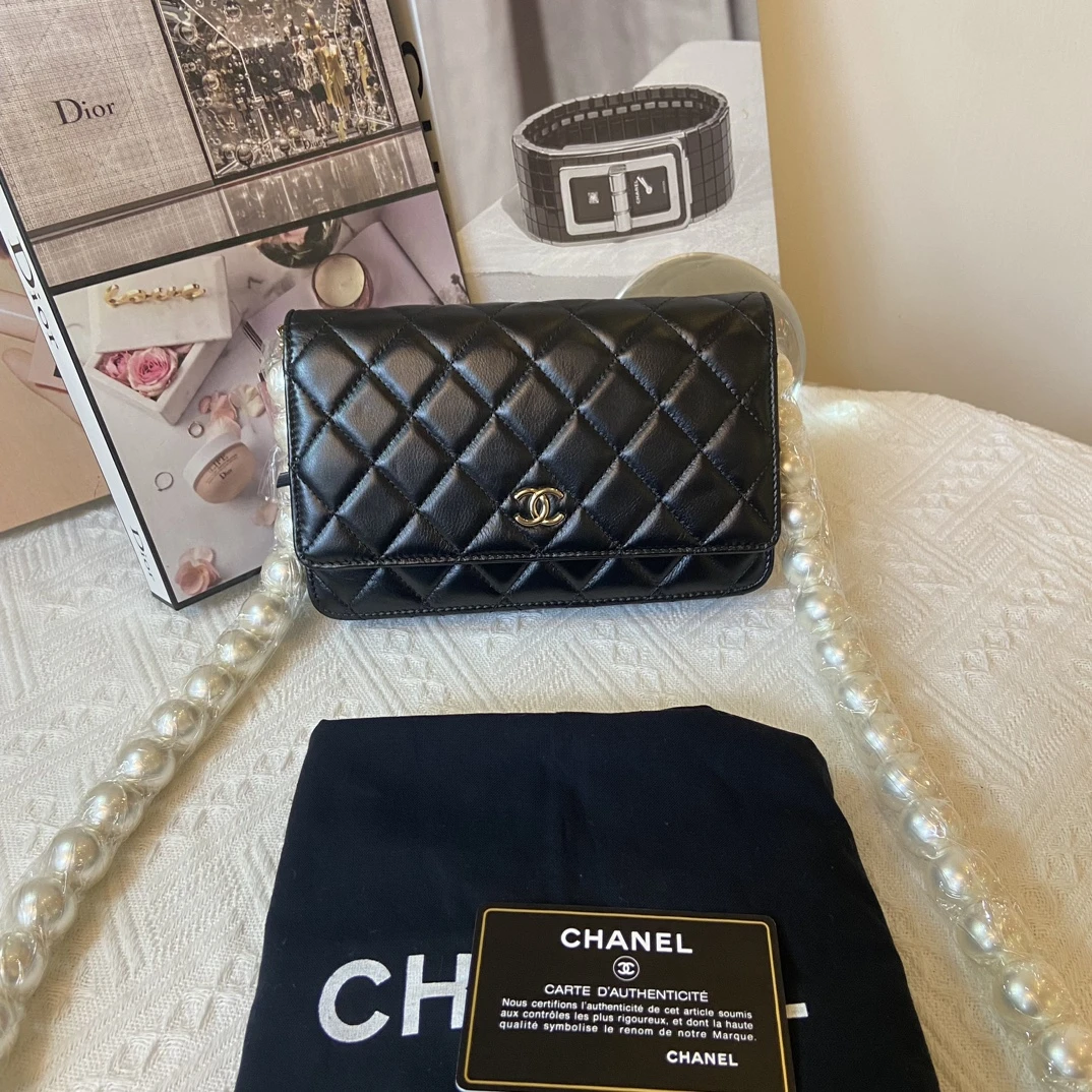 99新 Chanel/香奈儿 珍珠链条woc包黑色经典（30开有卡）